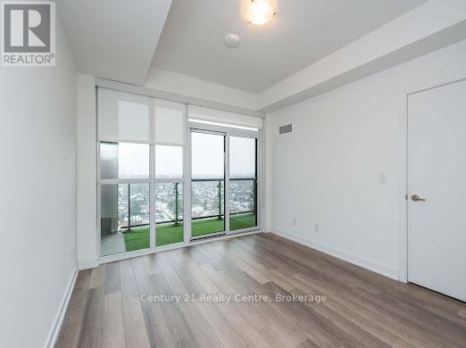 1402 - 1603 Eglinton Avenue W, Toronto, Ontario  M6E 0A1 - Photo 12 - C12303744