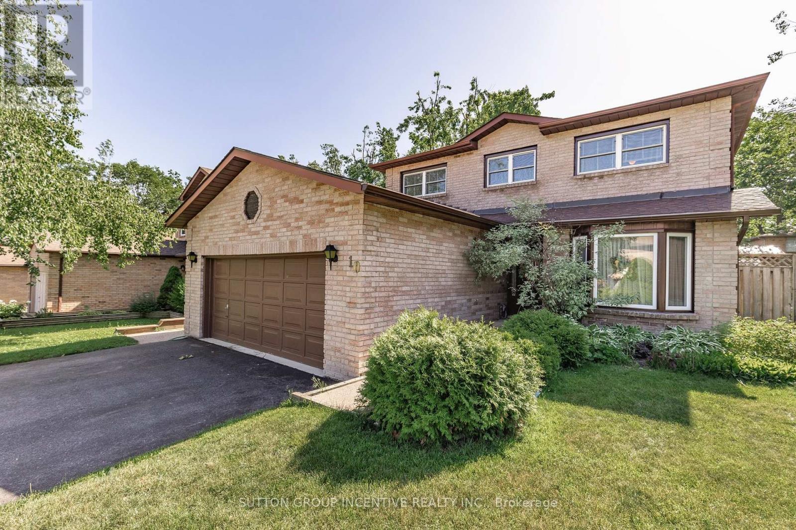 Property at 10 KEATS DRIVE image 1