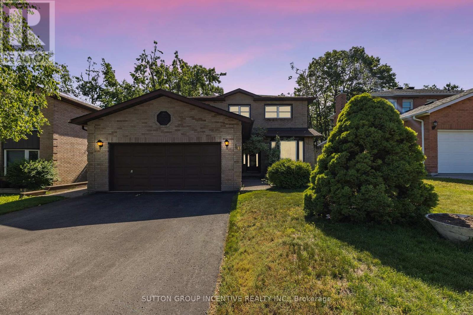 Property at 10 KEATS DRIVE image 3