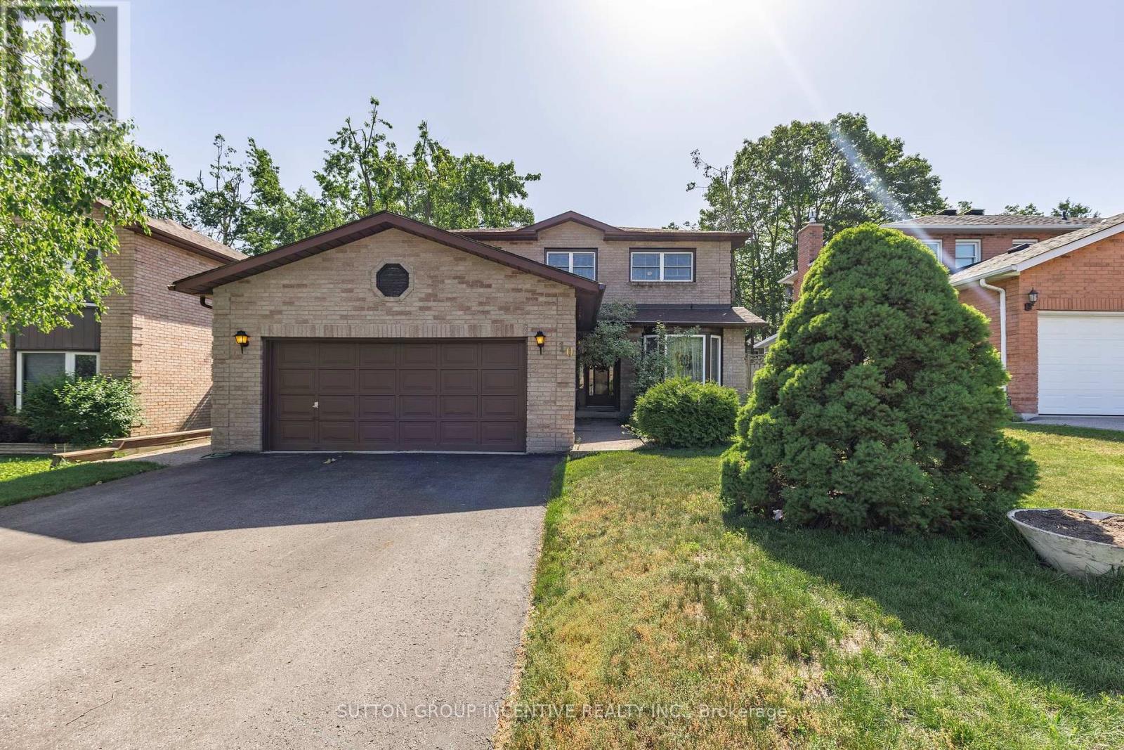 Property at 10 KEATS DRIVE image 4