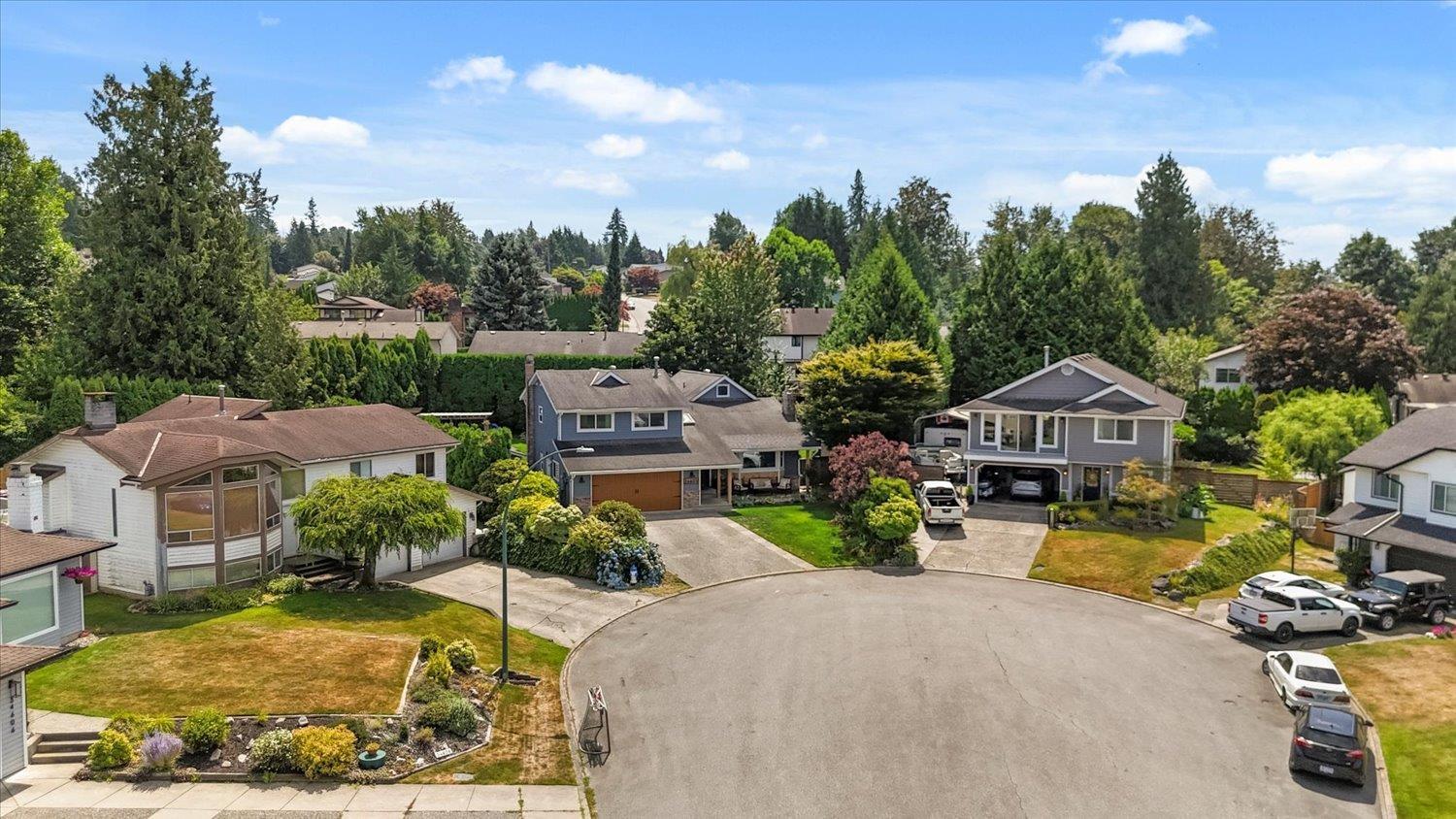 Property at 34602 SEMLIN PLACE image 2