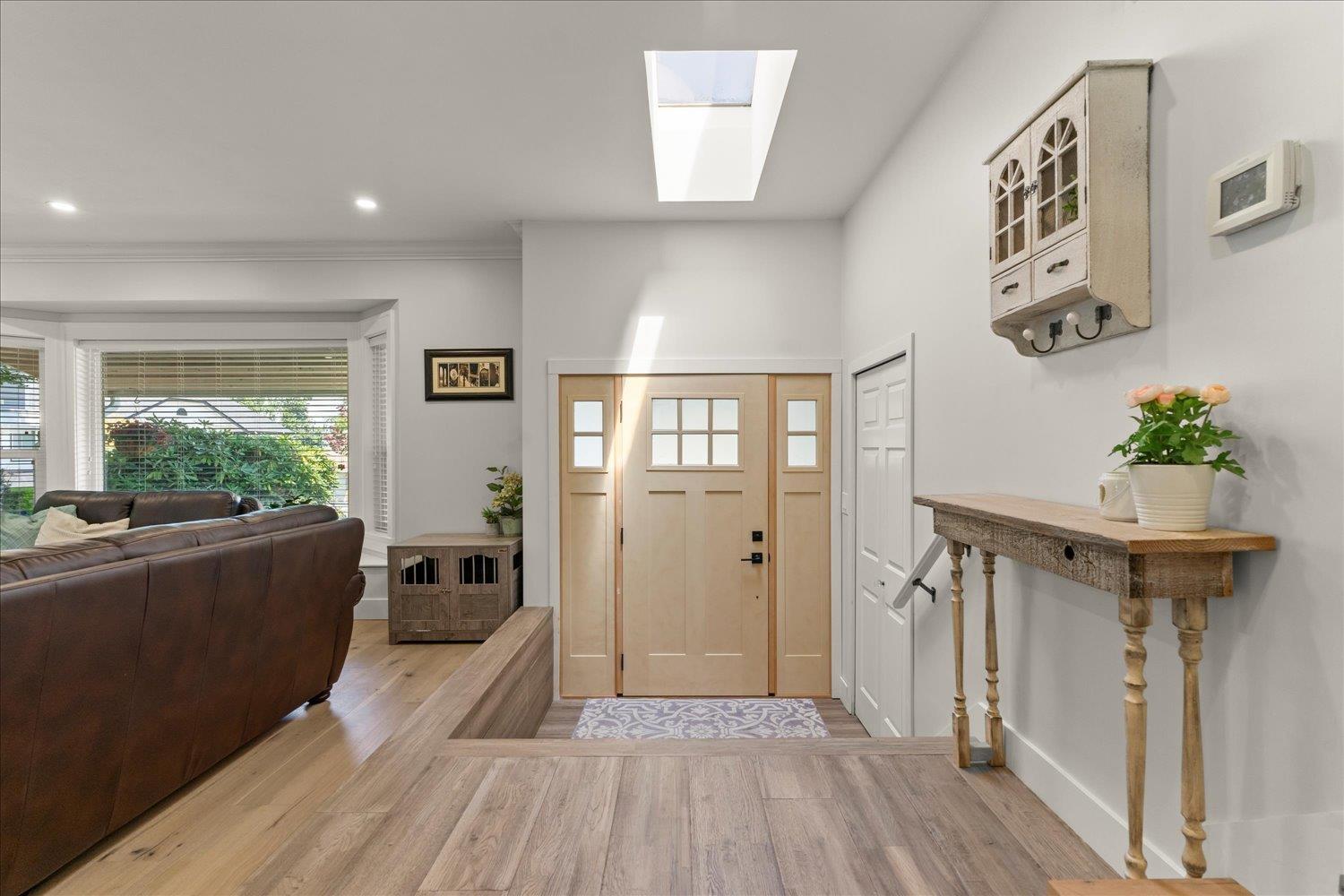 Property at 34602 SEMLIN PLACE image 5
