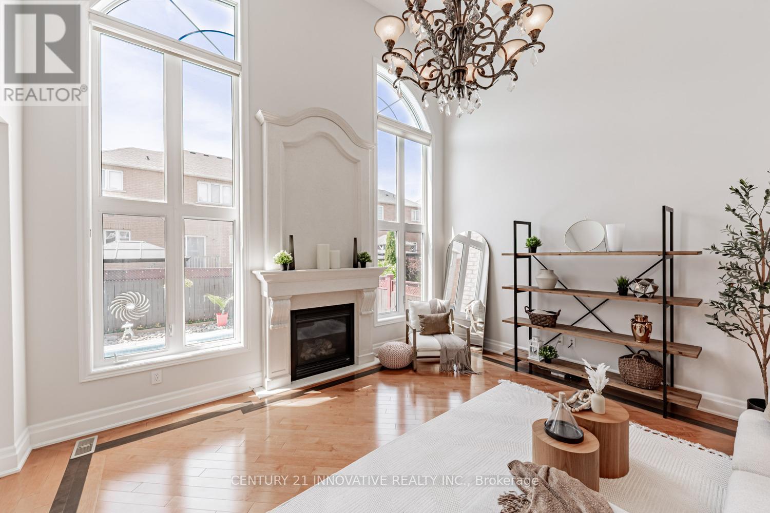 7 Stonechurch Crescent, Markham (Box Grove), Ontario  L6B 0L3 - Photo 11 - N12303730