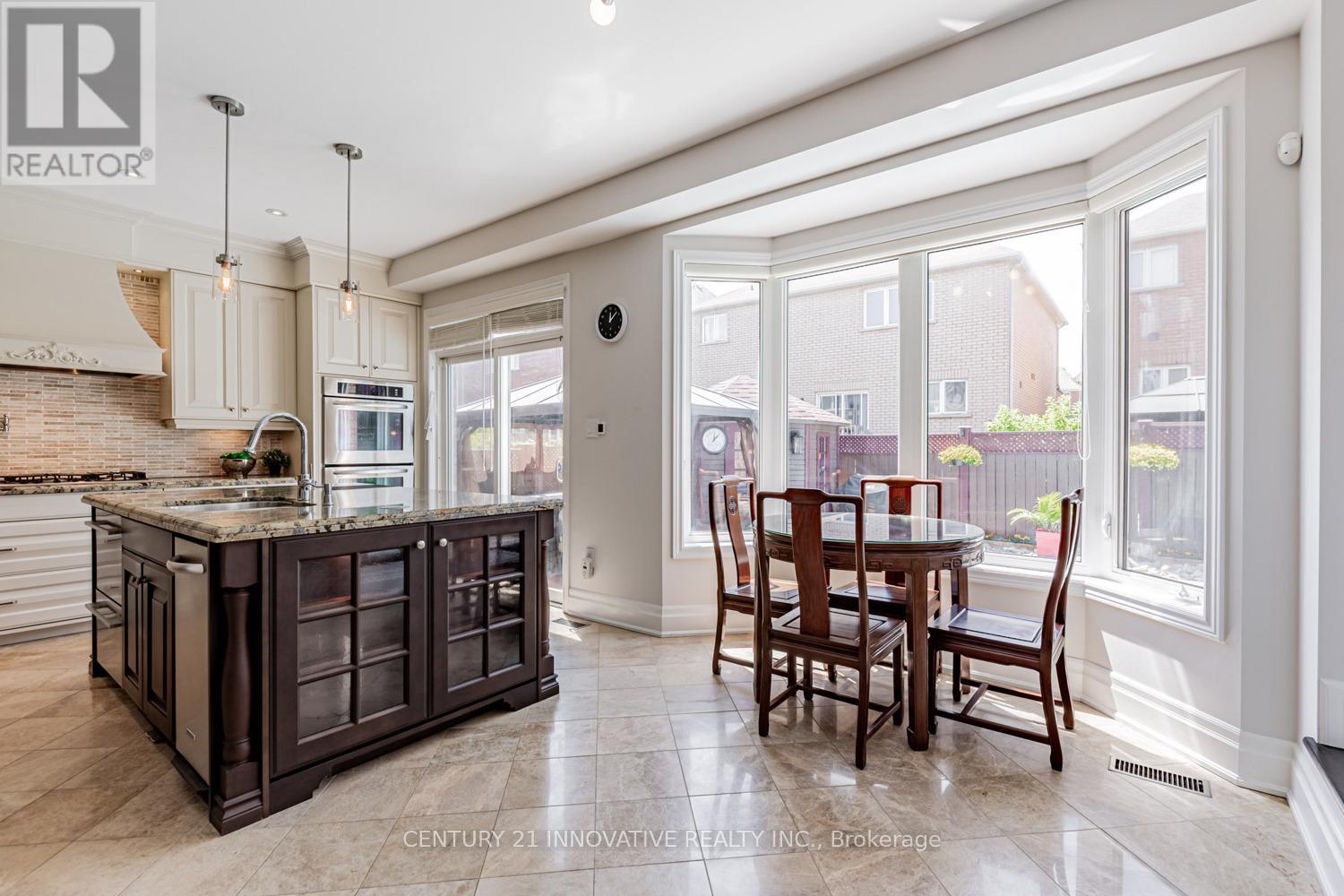 7 Stonechurch Crescent, Markham (Box Grove), Ontario  L6B 0L3 - Photo 17 - N12303730