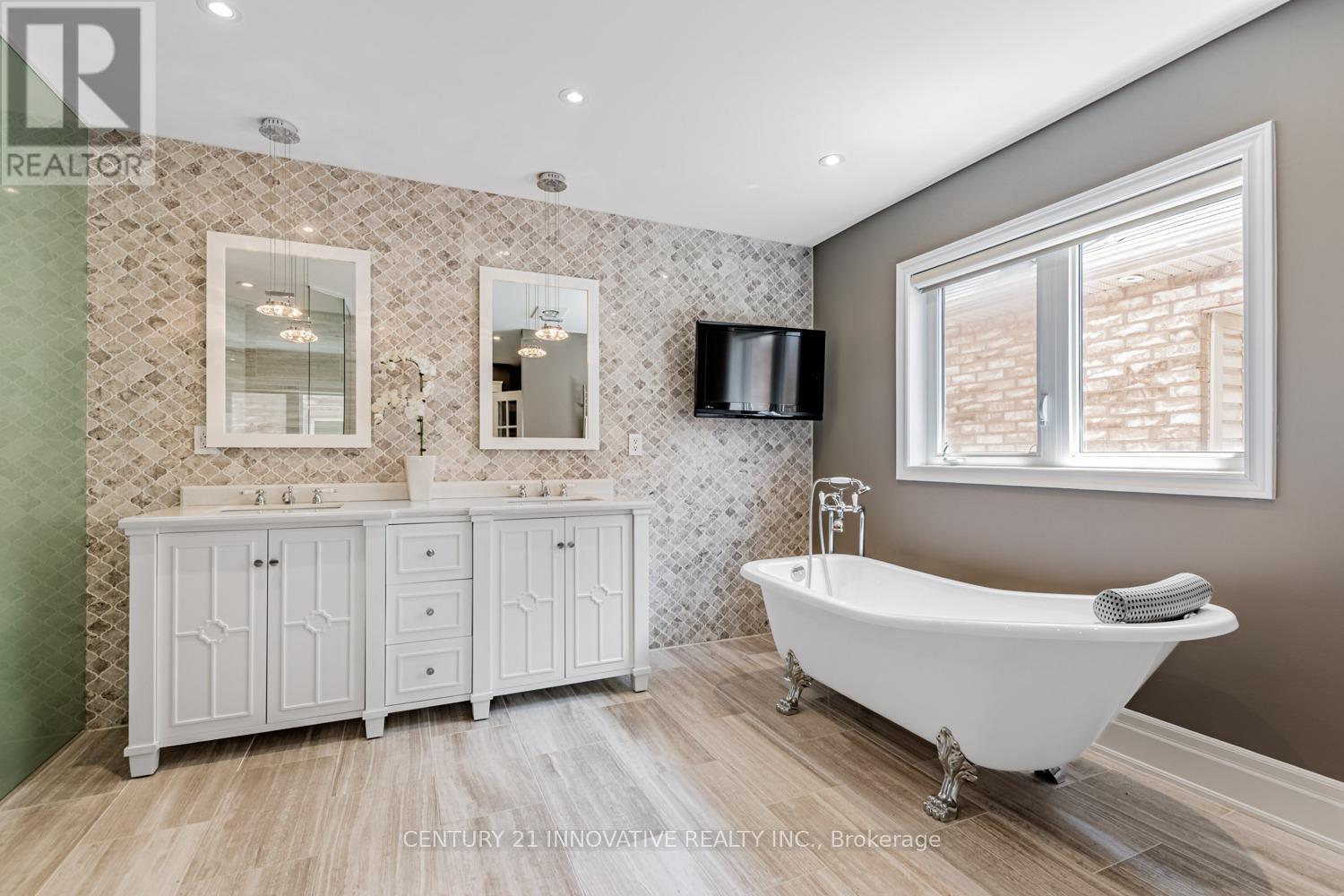 7 Stonechurch Crescent, Markham (Box Grove), Ontario  L6B 0L3 - Photo 25 - N12303730