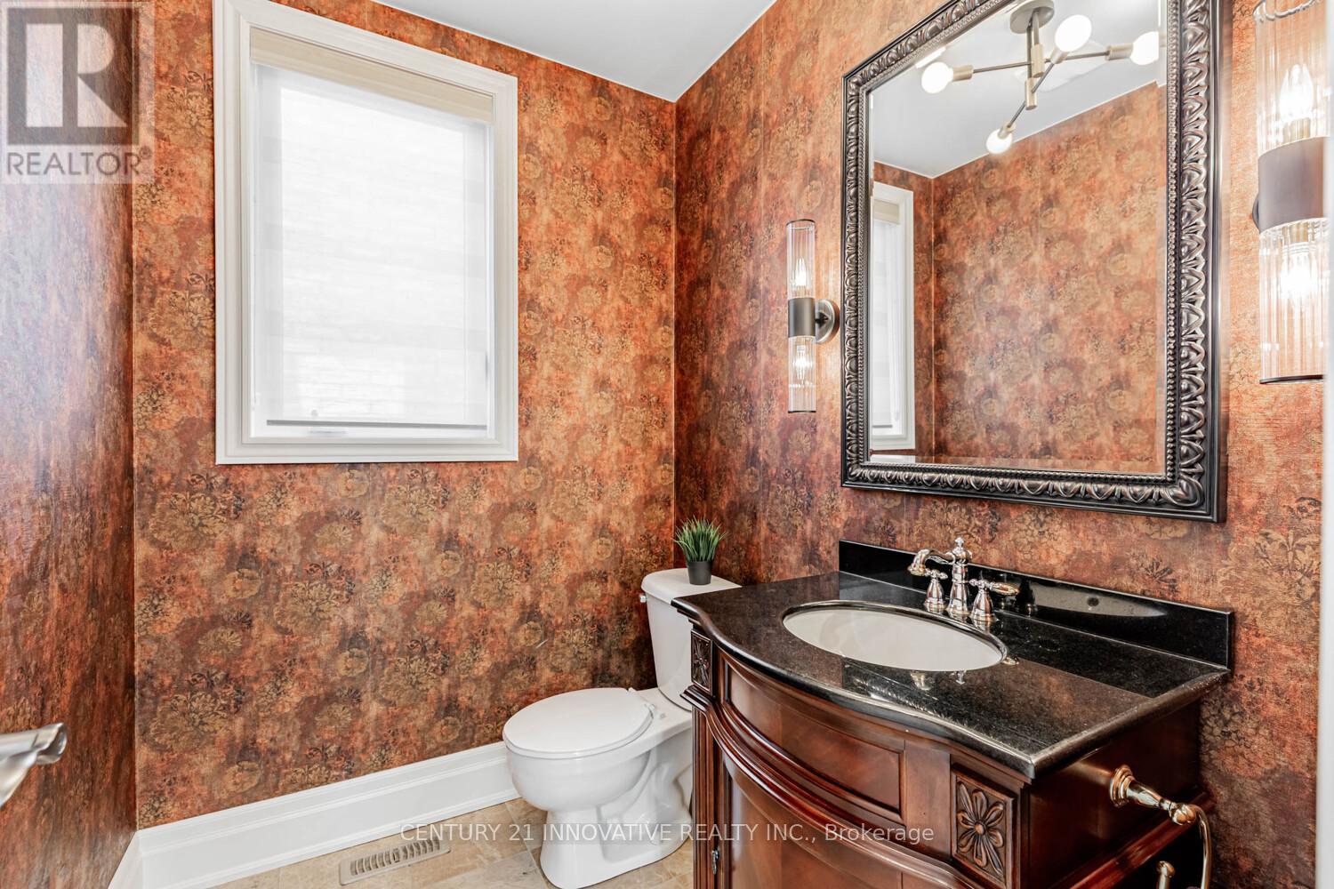 7 Stonechurch Crescent, Markham (Box Grove), Ontario  L6B 0L3 - Photo 8 - N12303730