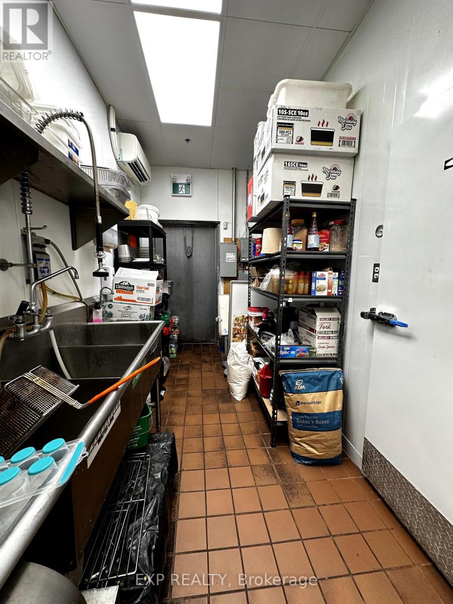 #21 - 2501 Third Line, Oakville, Ontario  L6M 5A9 - Photo 12 - W12303729
