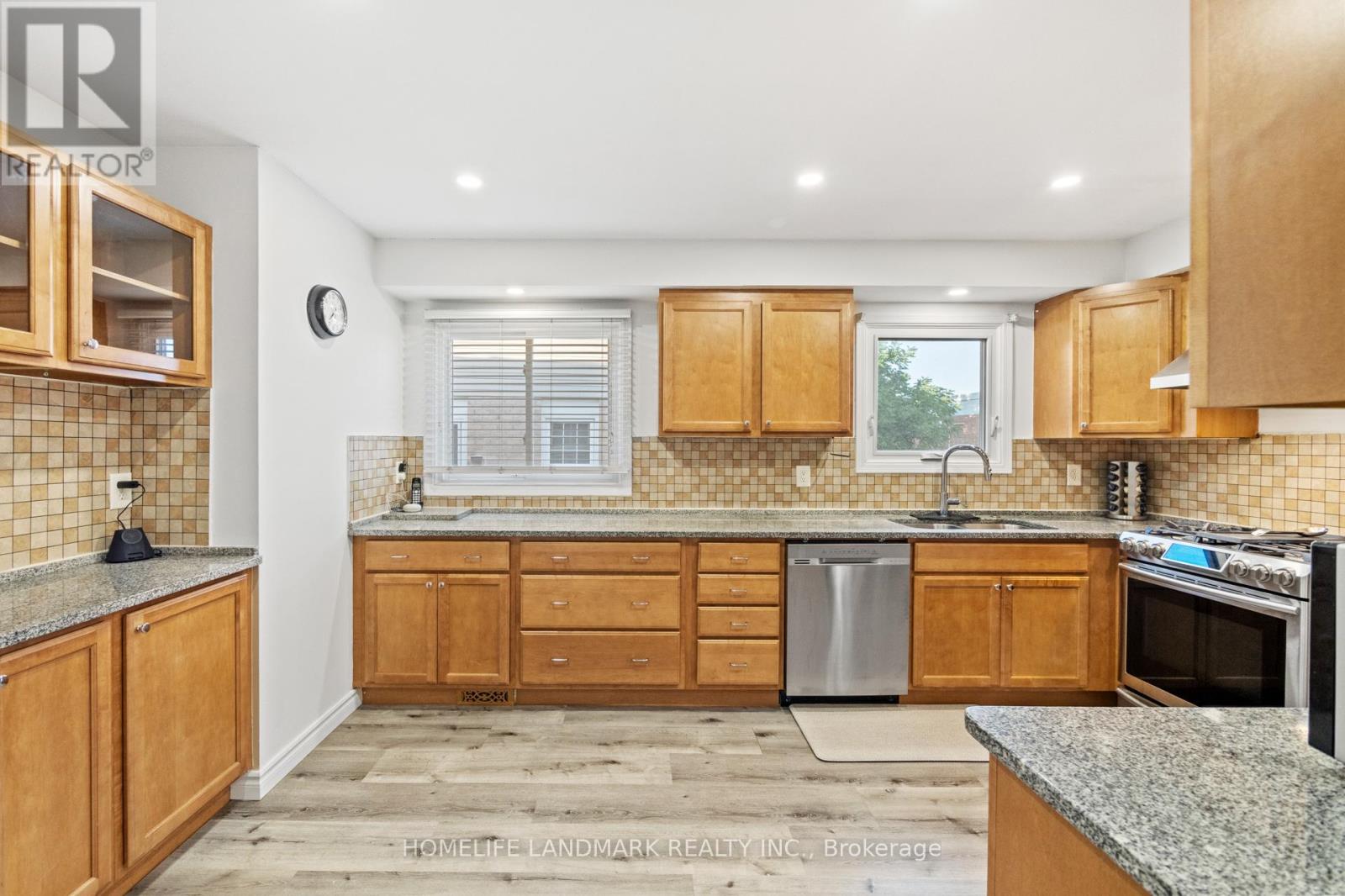 1544 Kirkrow Crescent, Mississauga, Ontario  L5M 3Y8 - Photo 41 - W12303742