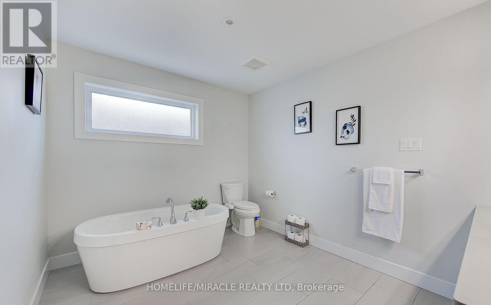 2194 Westpoint Heights, London South, Ontario  N6P 0E9 - Photo 27 - X12303733