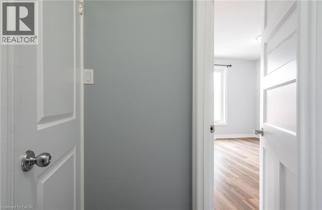 325 Robert Street Unit# 2, Hamilton, Ontario  L8L 2R8 - Photo 7 - 40754247