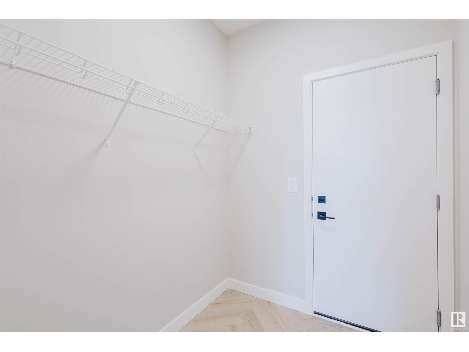 Property at 6 Cobblestone GA image 3