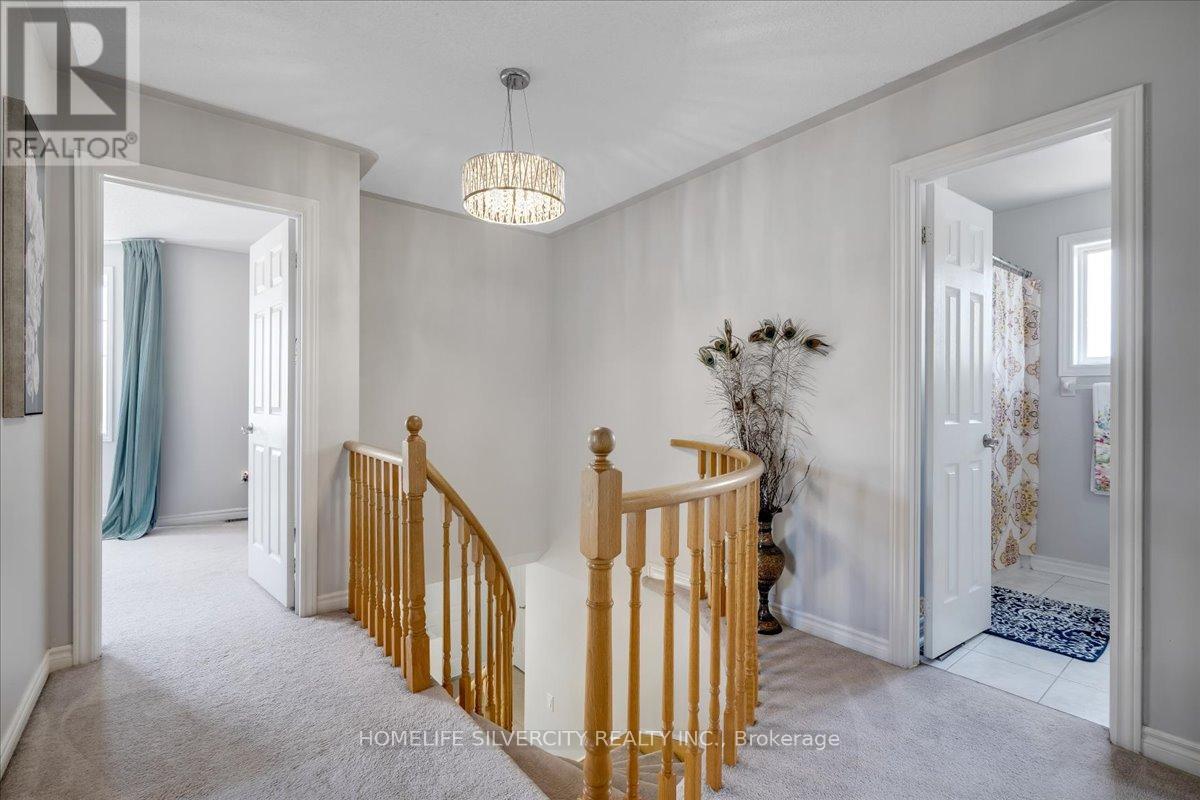 40 Bird Street, Barrie, Ontario  L4N 0X4 - Photo 28 - S12303779