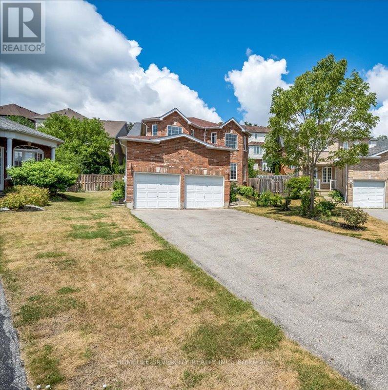 40 Bird Street, Barrie, Ontario  L4N 0X4 - Photo 3 - S12303779