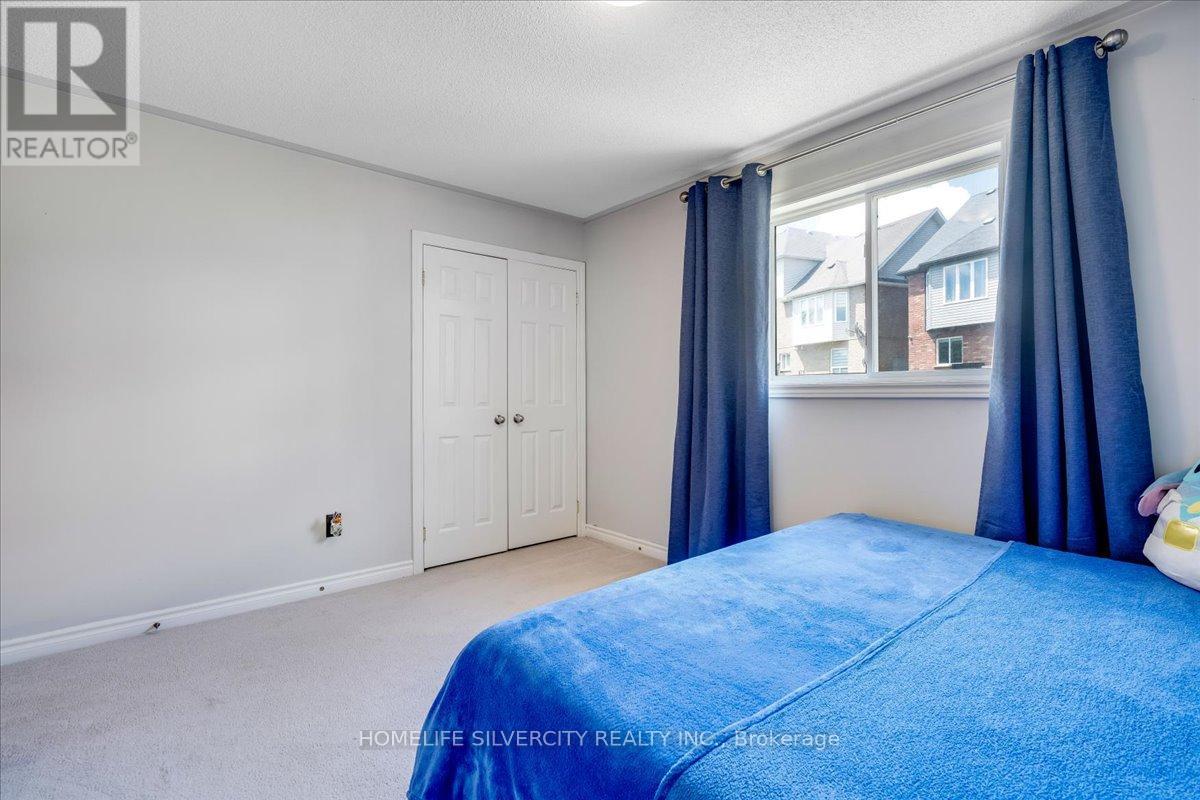 40 Bird Street, Barrie, Ontario  L4N 0X4 - Photo 36 - S12303779