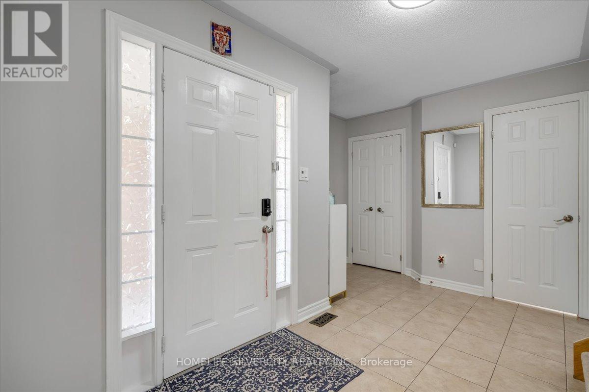 40 Bird Street, Barrie, Ontario  L4N 0X4 - Photo 7 - S12303779