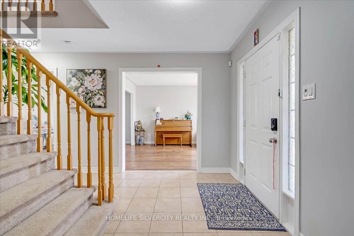 40 Bird Street, Barrie, Ontario  L4N 0X4 - Photo 8 - S12303779