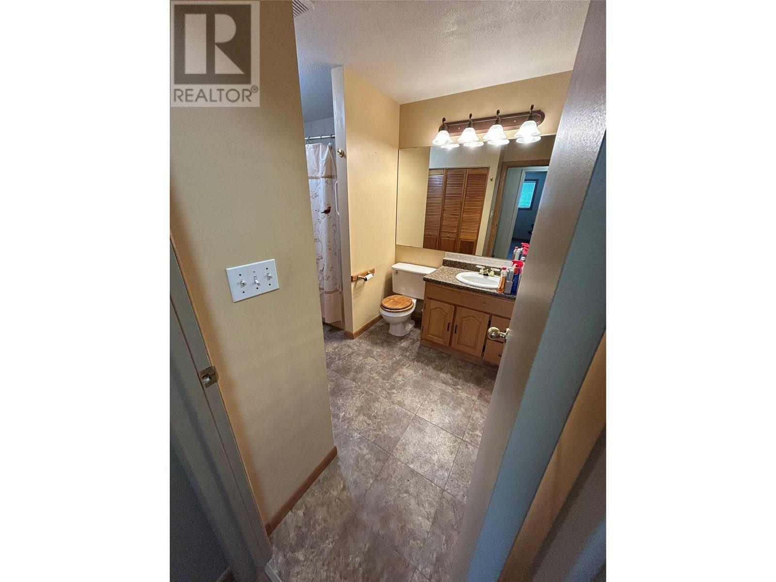 4885 Red Wing Street, Fairmont Hot Springs, British Columbia  V0B 1L1 - Photo 24 - 10347805