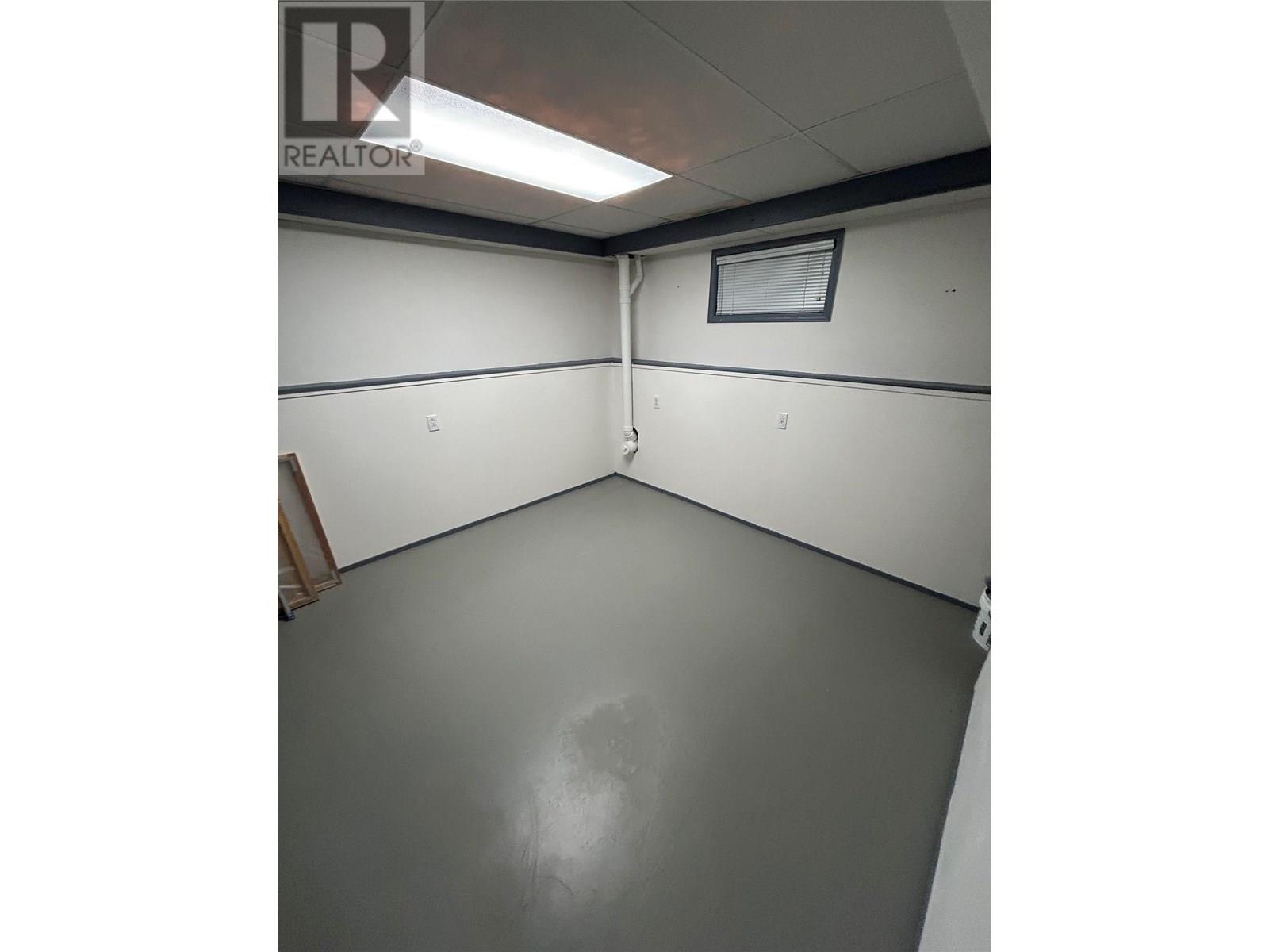 4885 Red Wing Street, Fairmont Hot Springs, British Columbia  V0B 1L1 - Photo 29 - 10347805