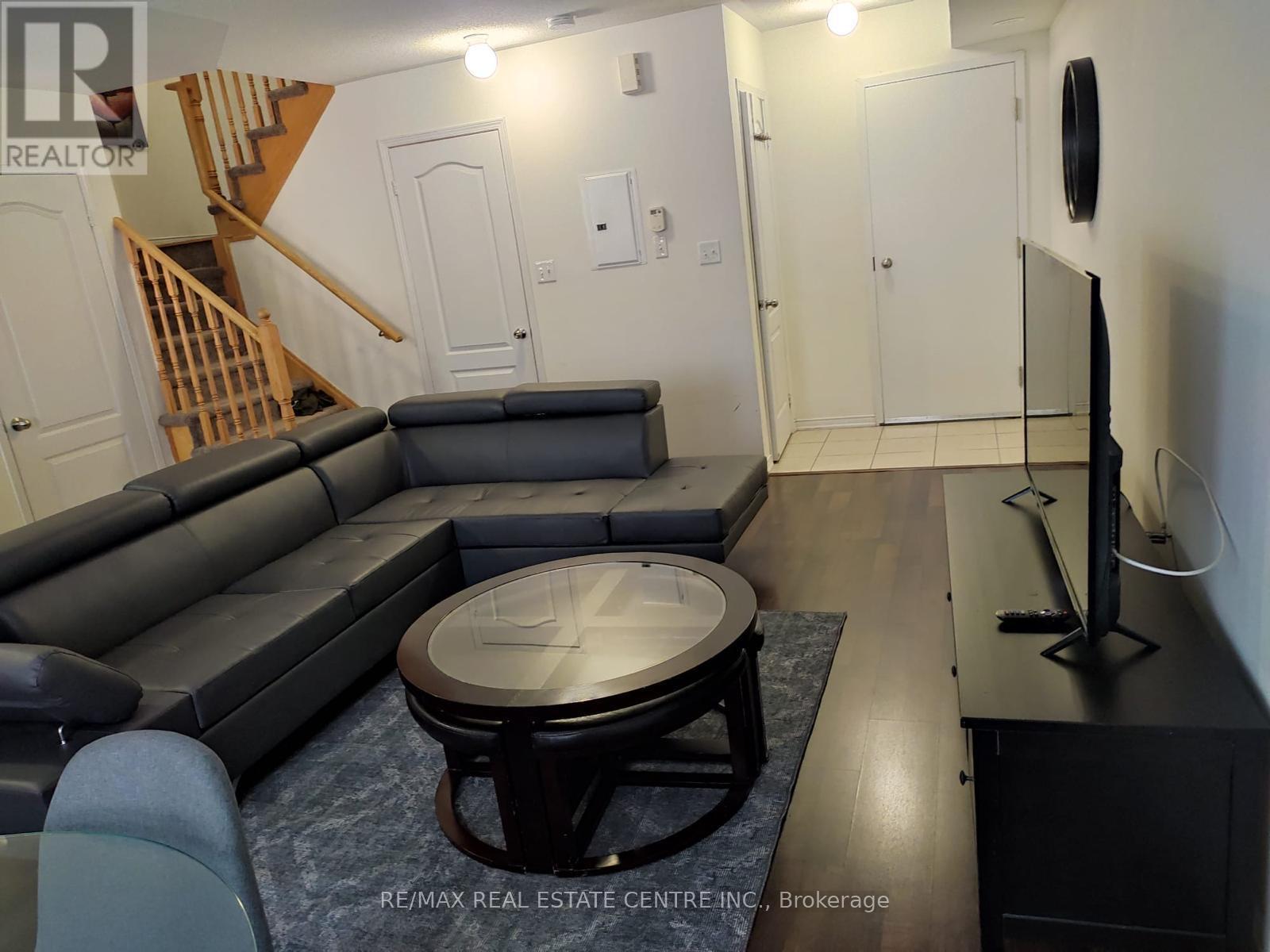 9 - 47 Hays Boulevard, Oakville, Ontario  L6H 0J1 - Photo 8 - W12303761