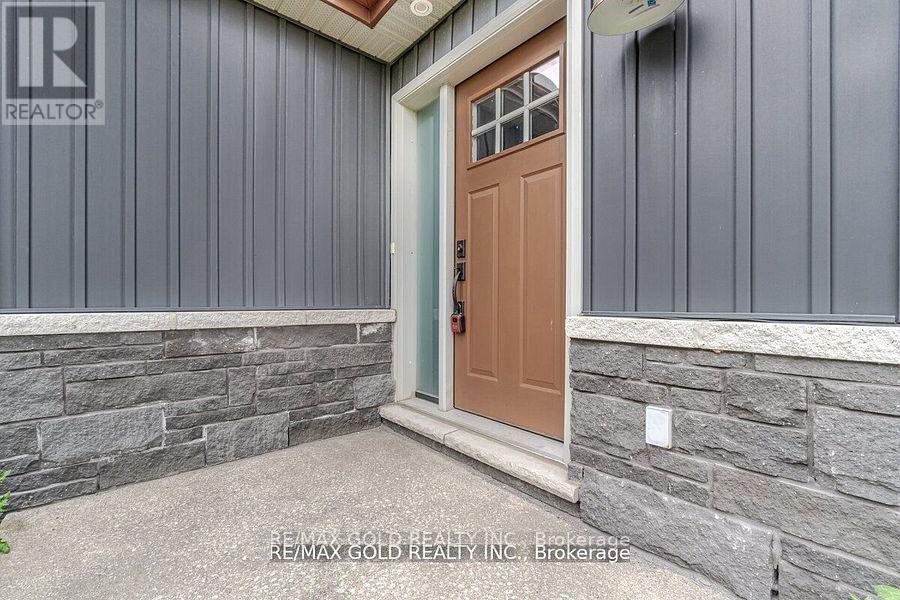 13618 Highway 7, Halton Hills, Ontario  L7G 4S4 - Photo 6 - W12303770