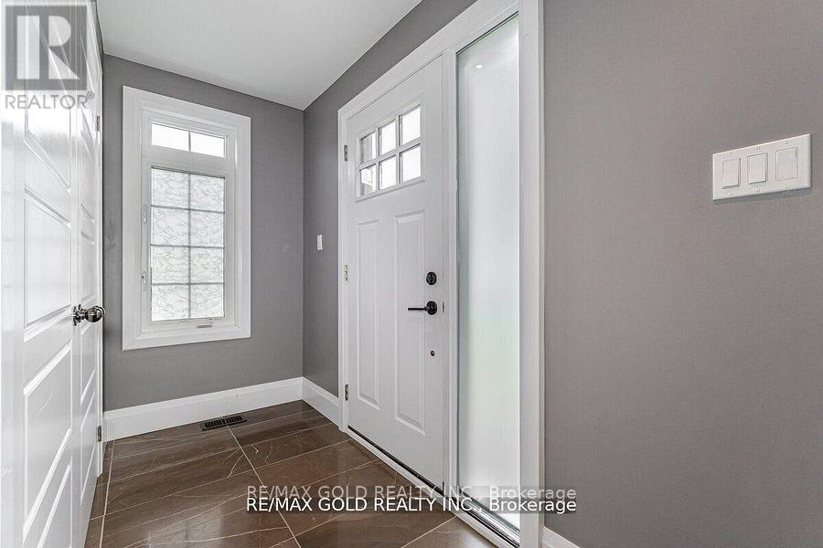 13618 Highway 7, Halton Hills, Ontario  L7G 4S4 - Photo 7 - W12303770