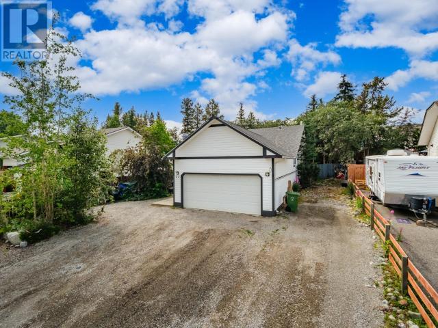 Property at 33 TIGEREYE CRESCENT image 2