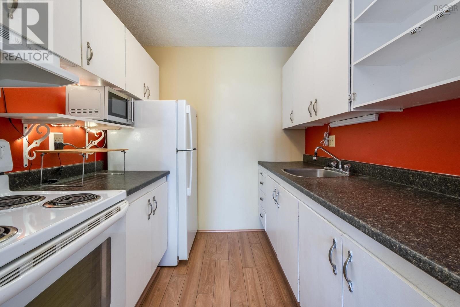 602 5572 North Ridge Road, Halifax, Nova Scotia  B3K 5K2 - Photo 4 - 202516828