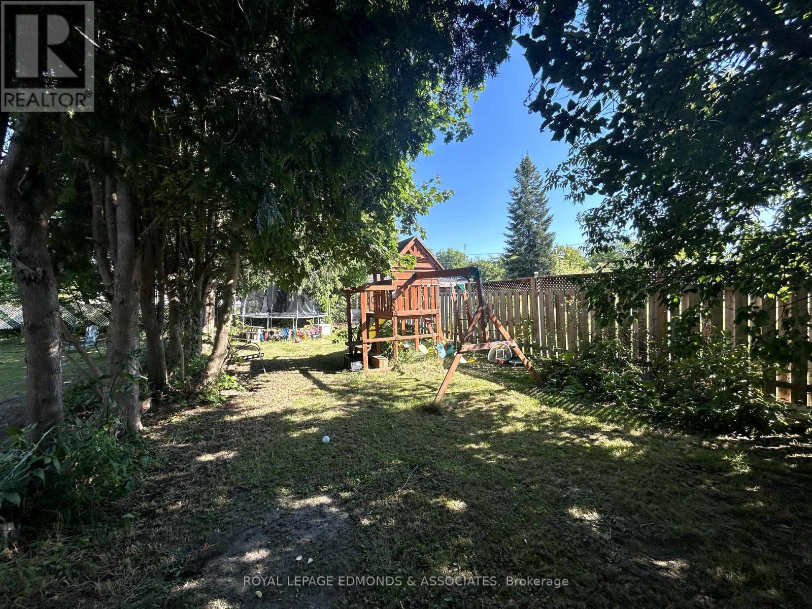 13 Jason Street, Whitewater Region, Ontario  K0J 1J0 - Photo 28 - X12303827