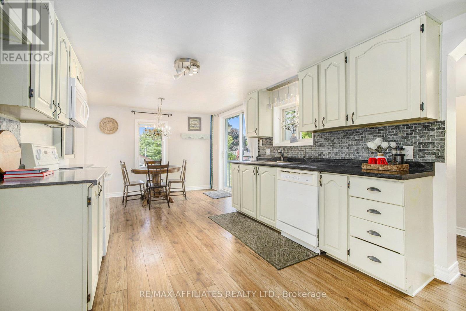Property at 14 MAIN EAST STREET image 5