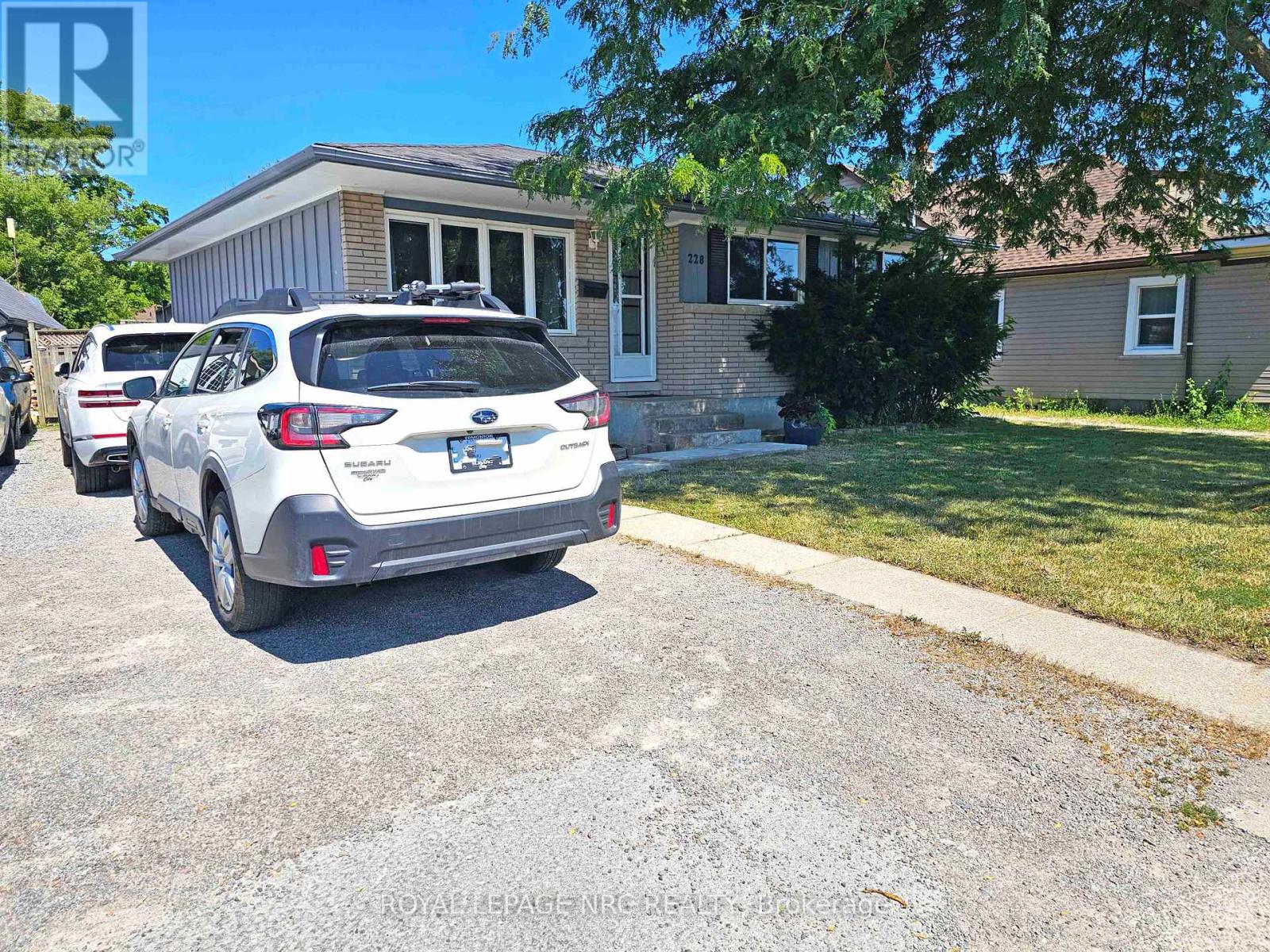 228 Pelham Road, St. Catharines, Ontario  L2S 1X6 - Photo 13 - X12303820