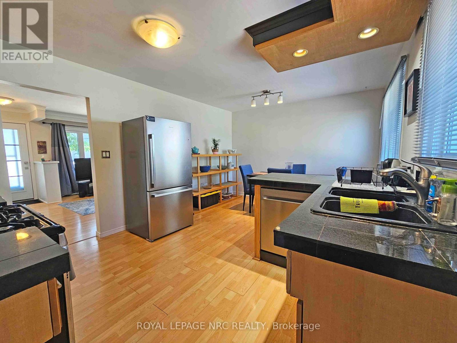 228 Pelham Road, St. Catharines, Ontario  L2S 1X6 - Photo 21 - X12303820