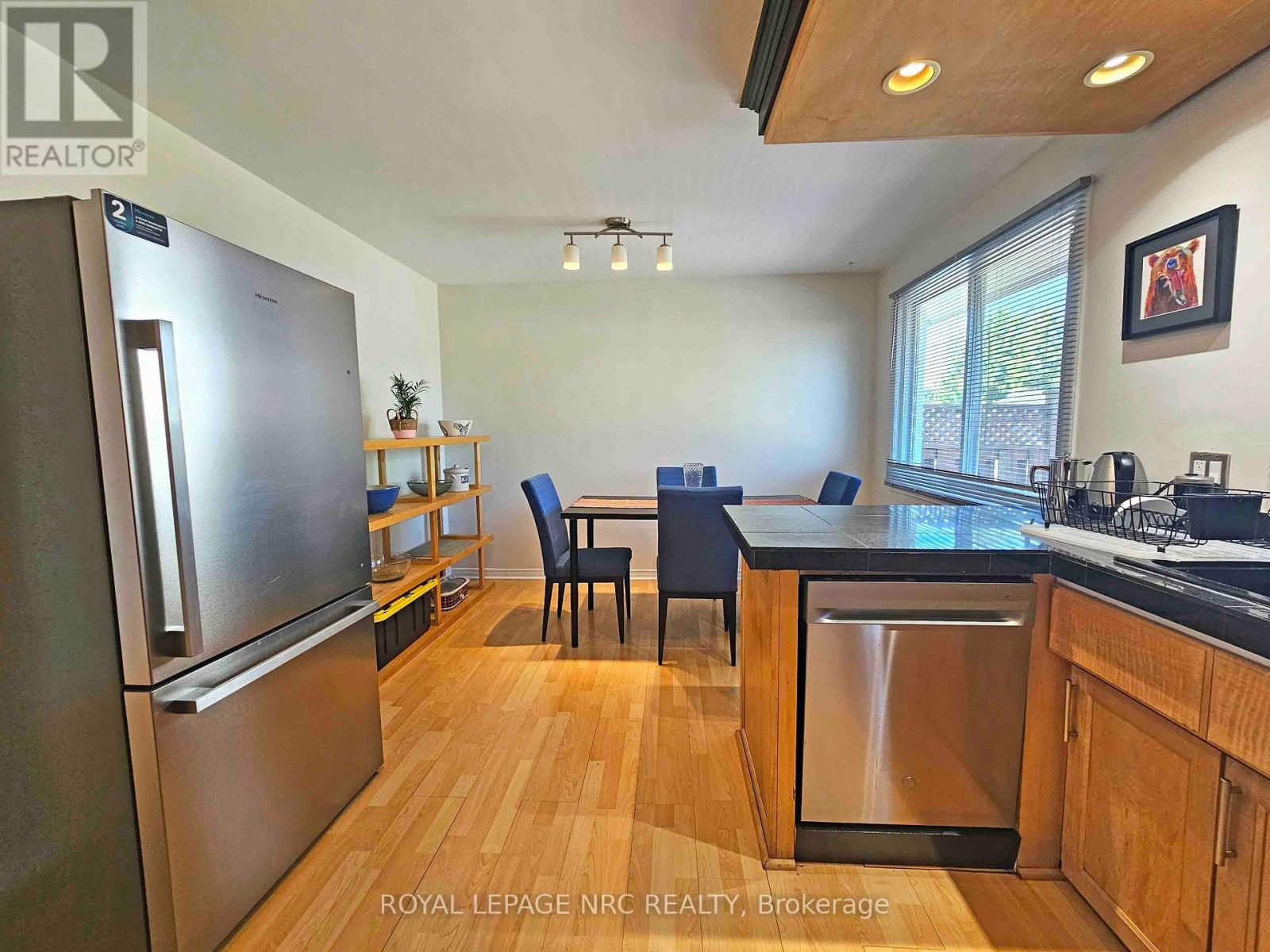 228 Pelham Road, St. Catharines, Ontario  L2S 1X6 - Photo 22 - X12303820