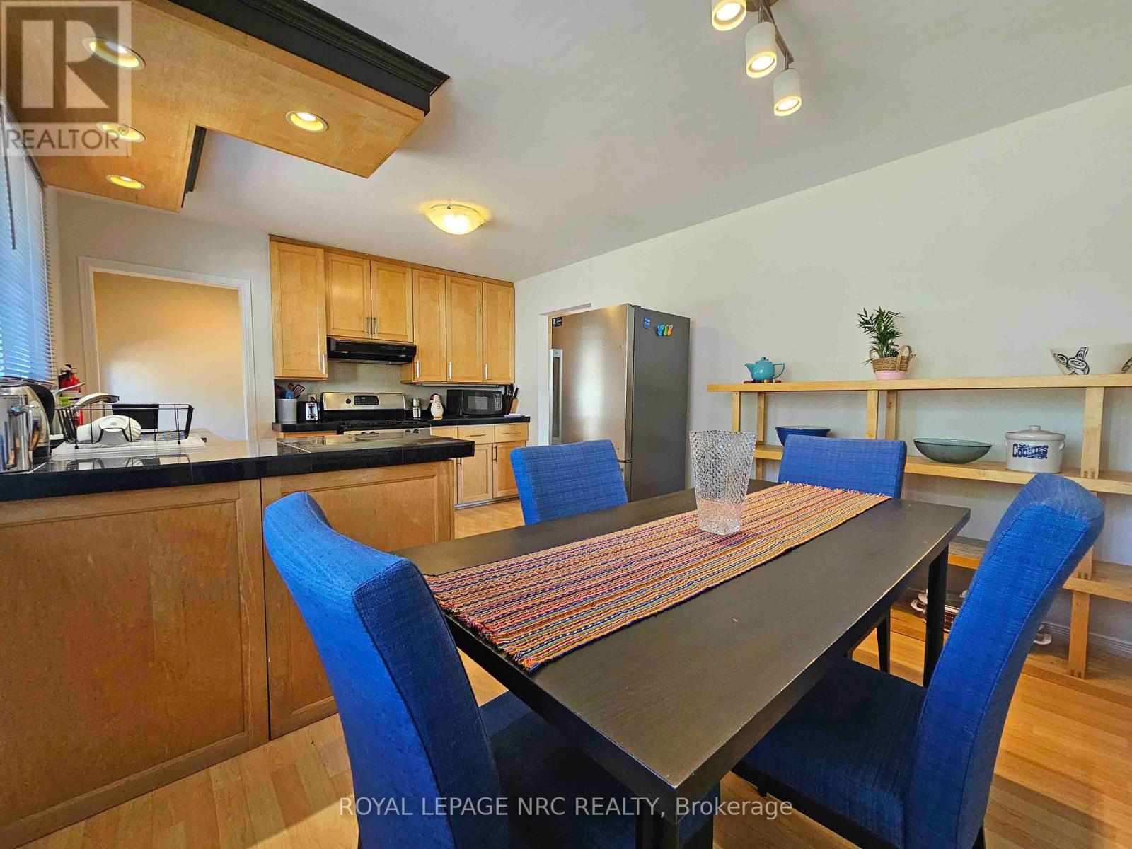 228 Pelham Road, St. Catharines, Ontario  L2S 1X6 - Photo 25 - X12303820