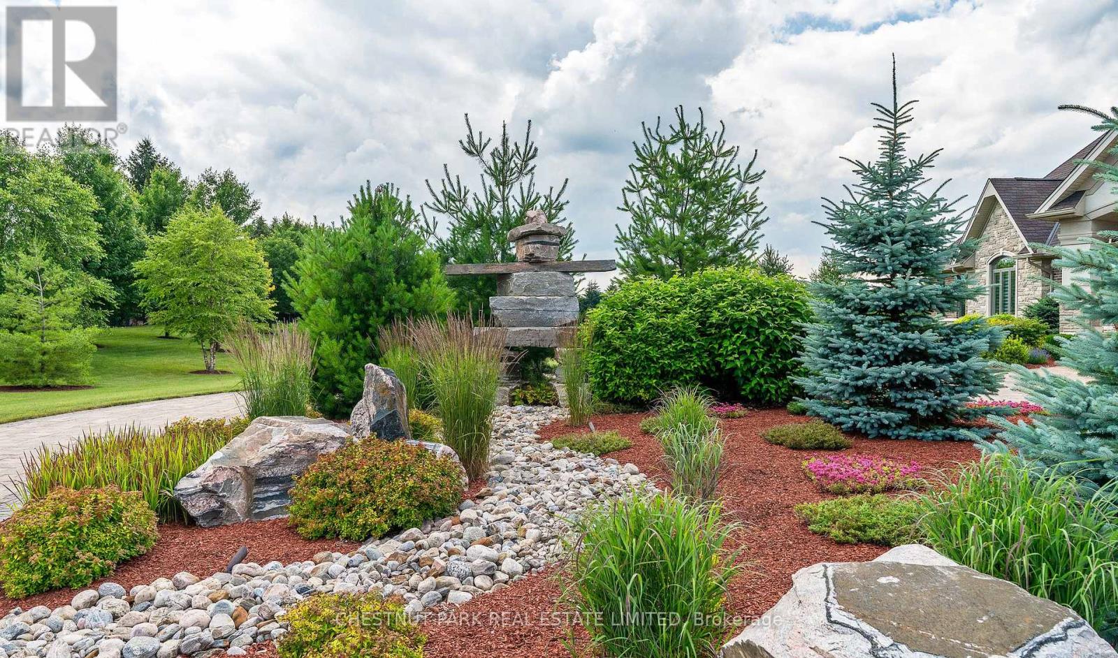 46 Anita Drive, Wellesley, Ontario  N0B 2M0 - Photo 4 - X12303793