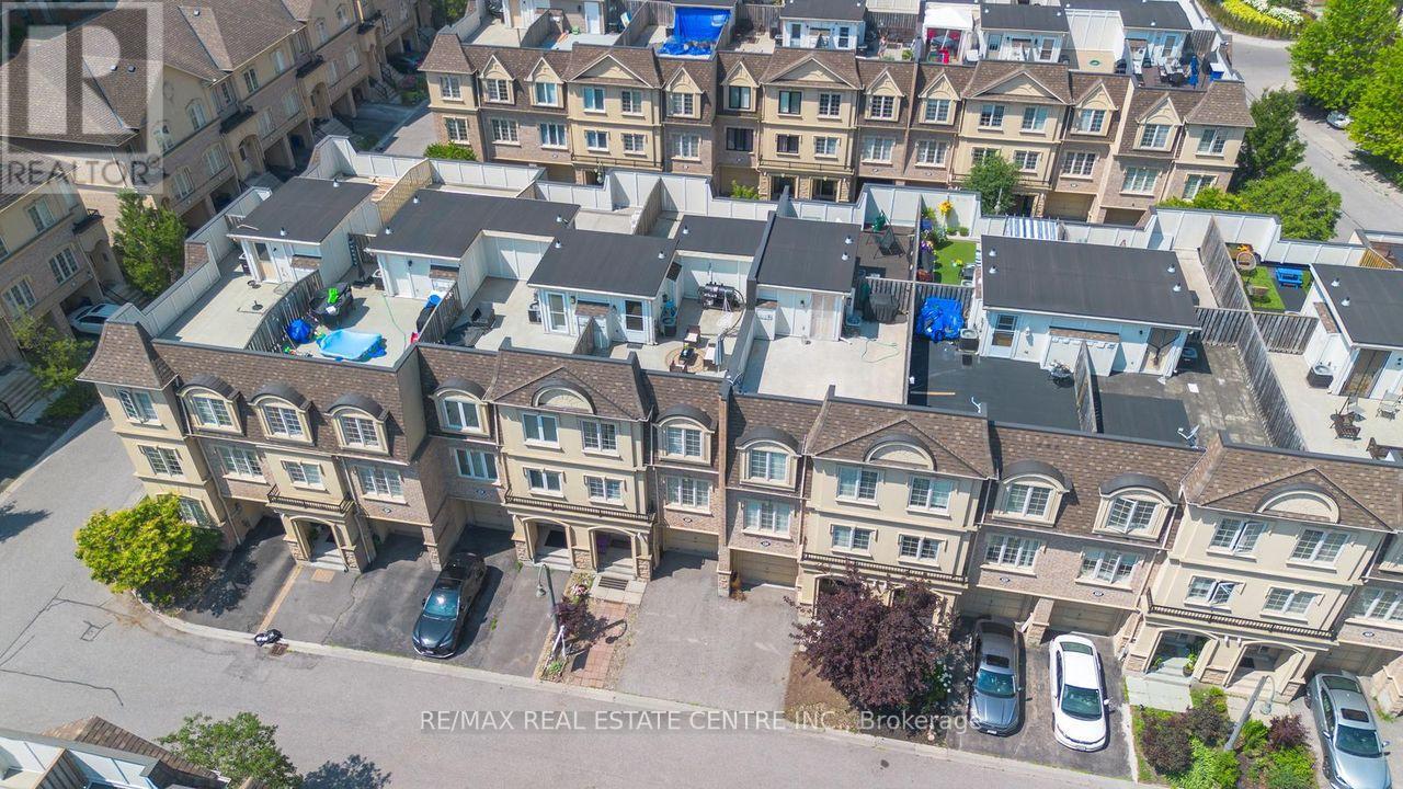 Property at 66 - 1250 ST. MARTINS DRIVE image 3