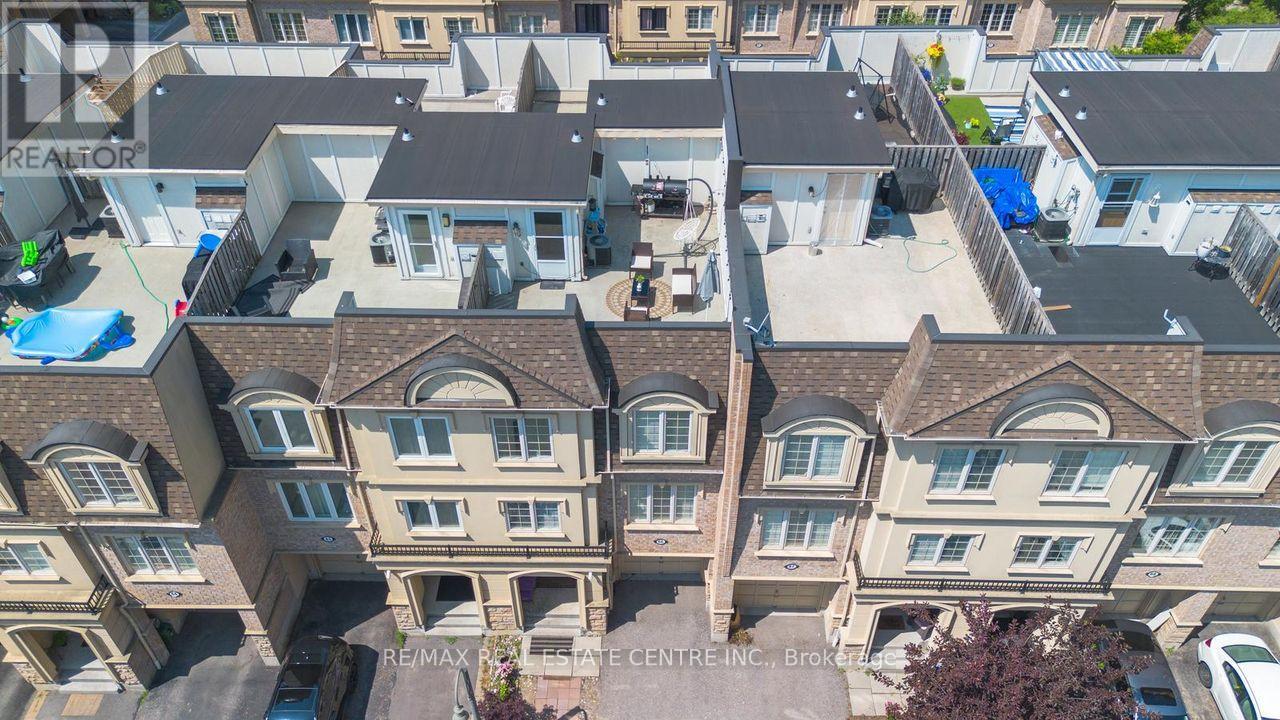Property at 66 - 1250 ST. MARTINS DRIVE image 4