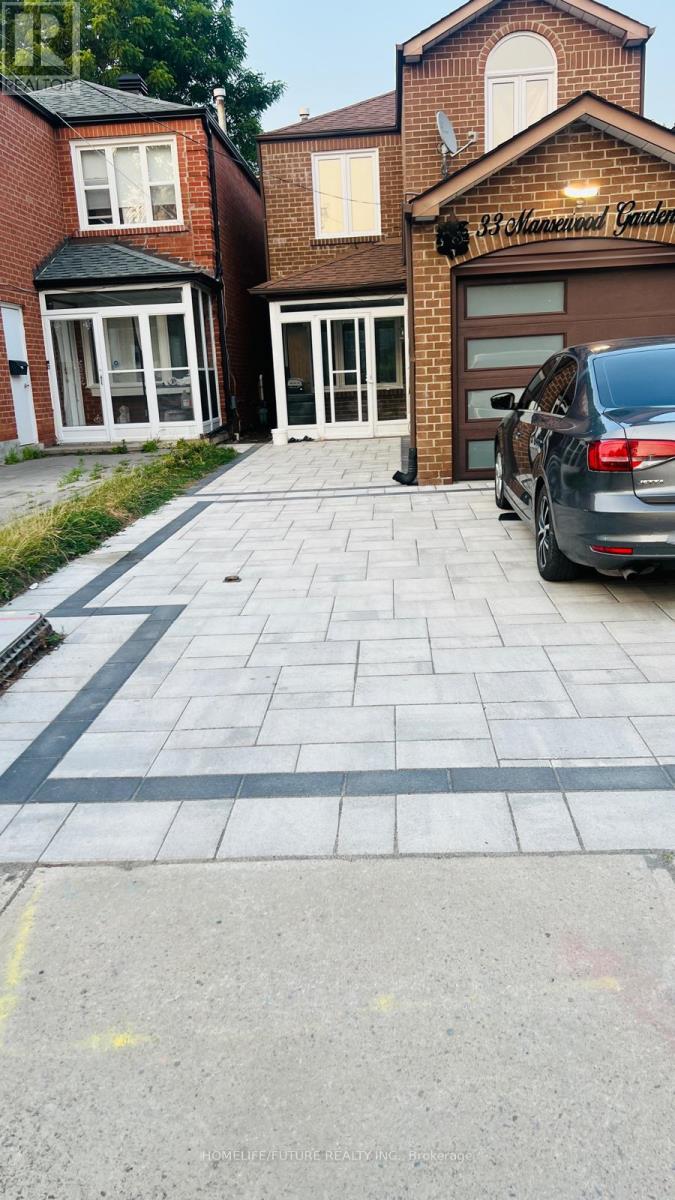 33 MANSEWOOD GARDENS, Toronto, Ontario