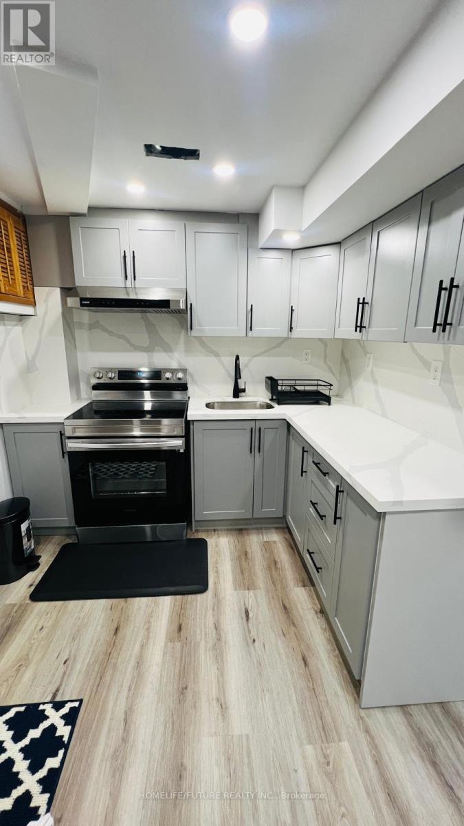 33 Mansewood Gardens, Toronto, Ontario  M1E 5A4 - Photo 6 - E12303819