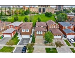 36 WINDMILL BOULEVARD, Brampton, Ontario