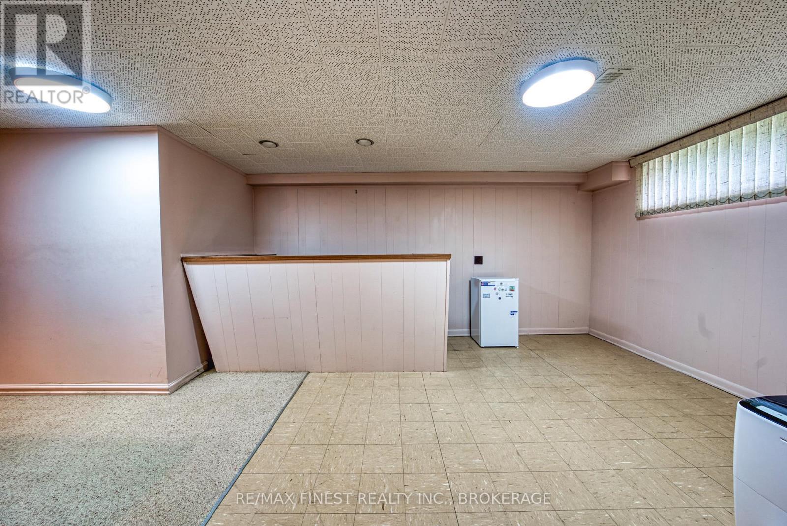 16 Pembroke Street, Kingston, Ontario  K7L 4N4 - Photo 45 - X12303105