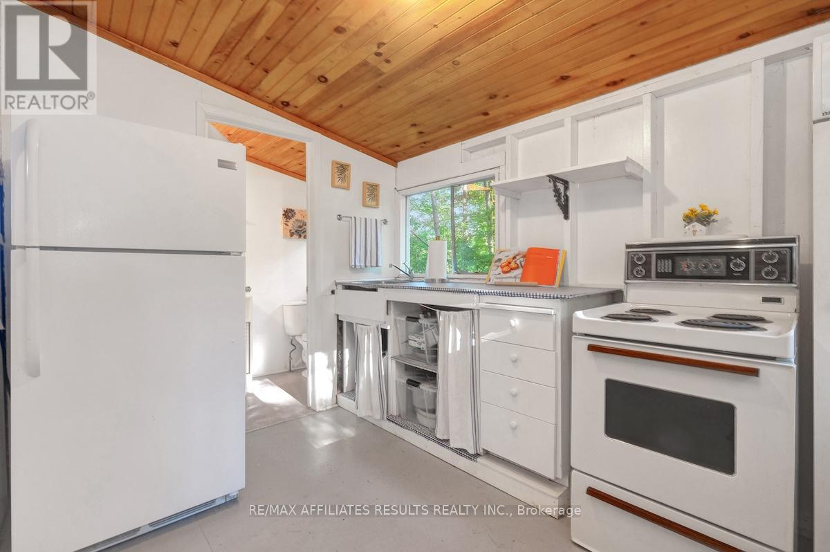 1188 Black Lake N Shr Road, Tay Valley, Ontario  K7H 3C5 - Photo 22 - X12303874
