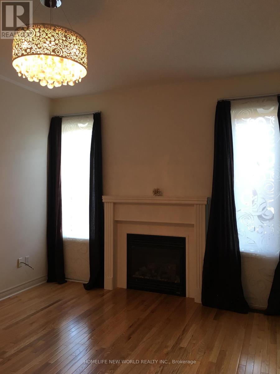 21 Aikenhead Avenue, Richmond Hill, Ontario  L4S 0A8 - Photo 7 - N12303881