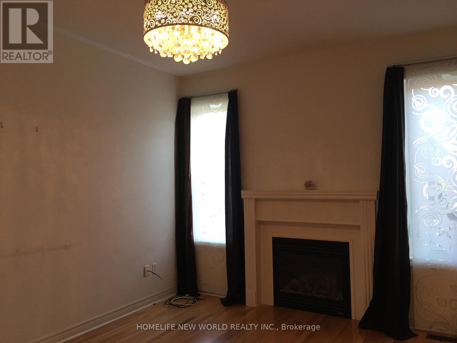 21 Aikenhead Avenue, Richmond Hill, Ontario  L4S 0A8 - Photo 8 - N12303881