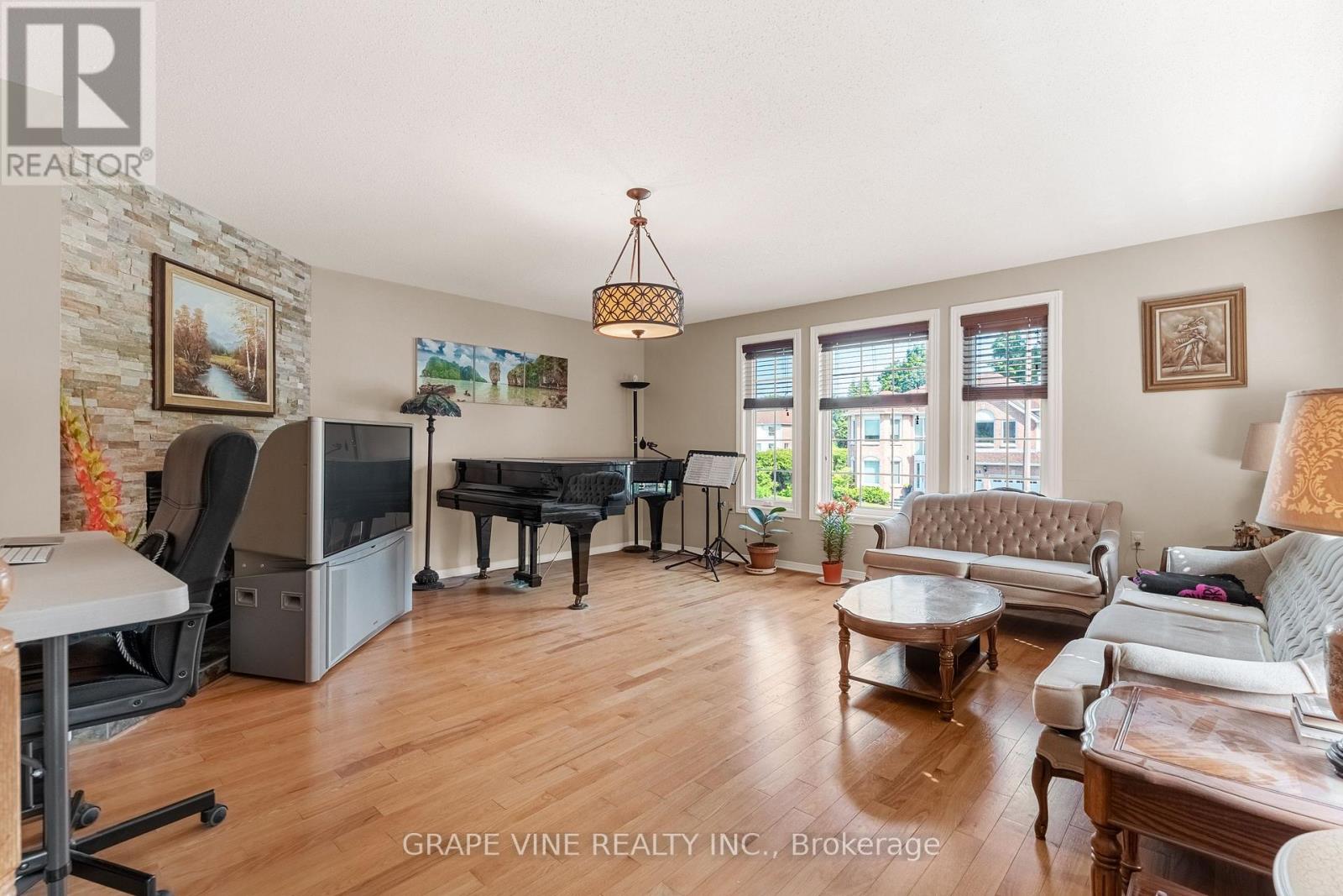Property at 67 ALLENBY ROAD image 5