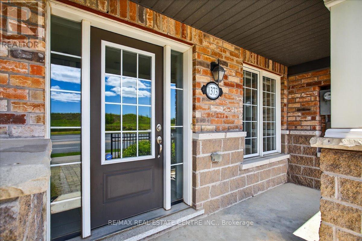 Property at 1373 SALEM ROAD N image 3