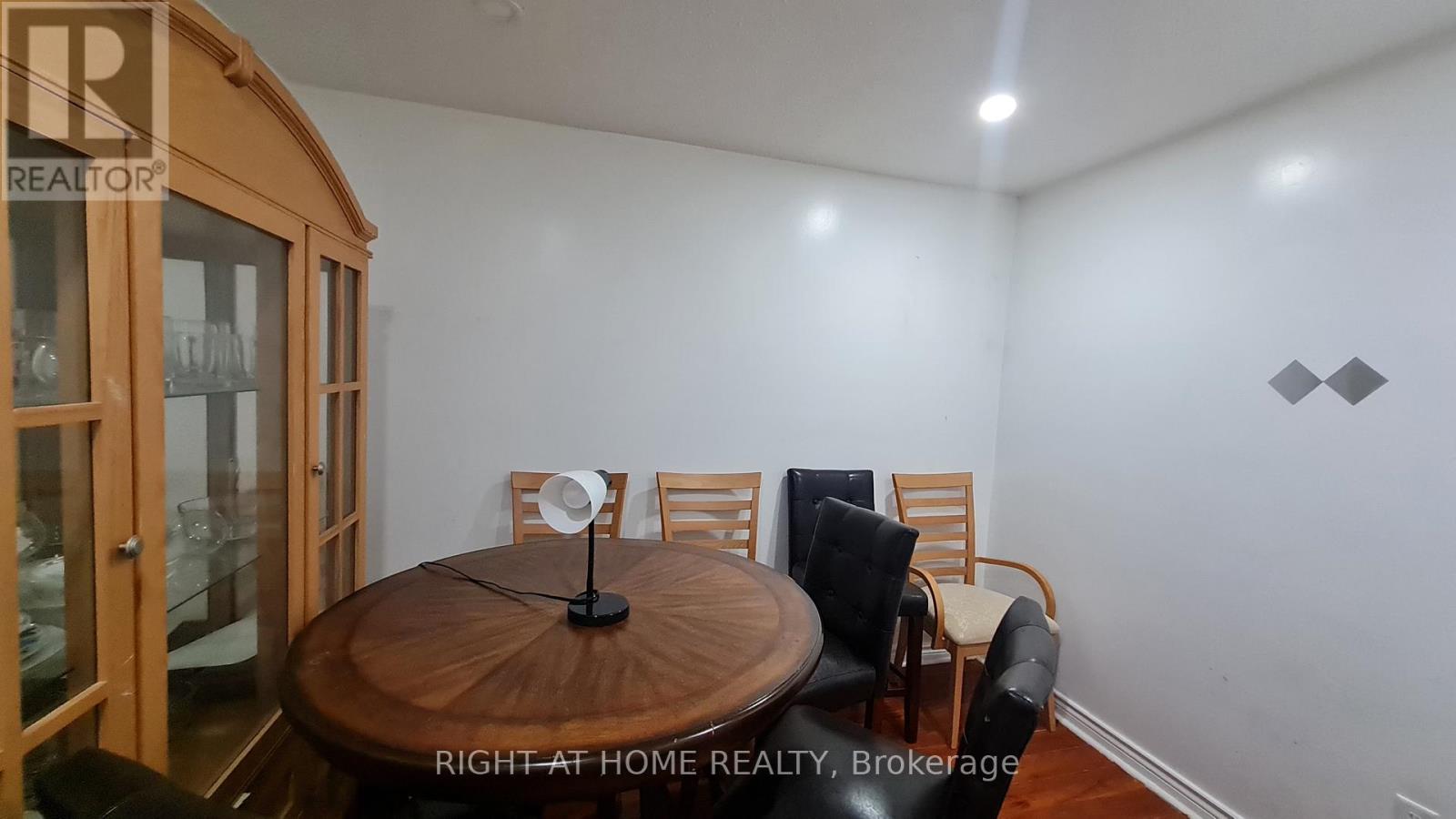 Main - 55 Littleleaf Drive, Toronto (Malvern), Ontario  M1B 1Y7 - Photo 5 - E12303918