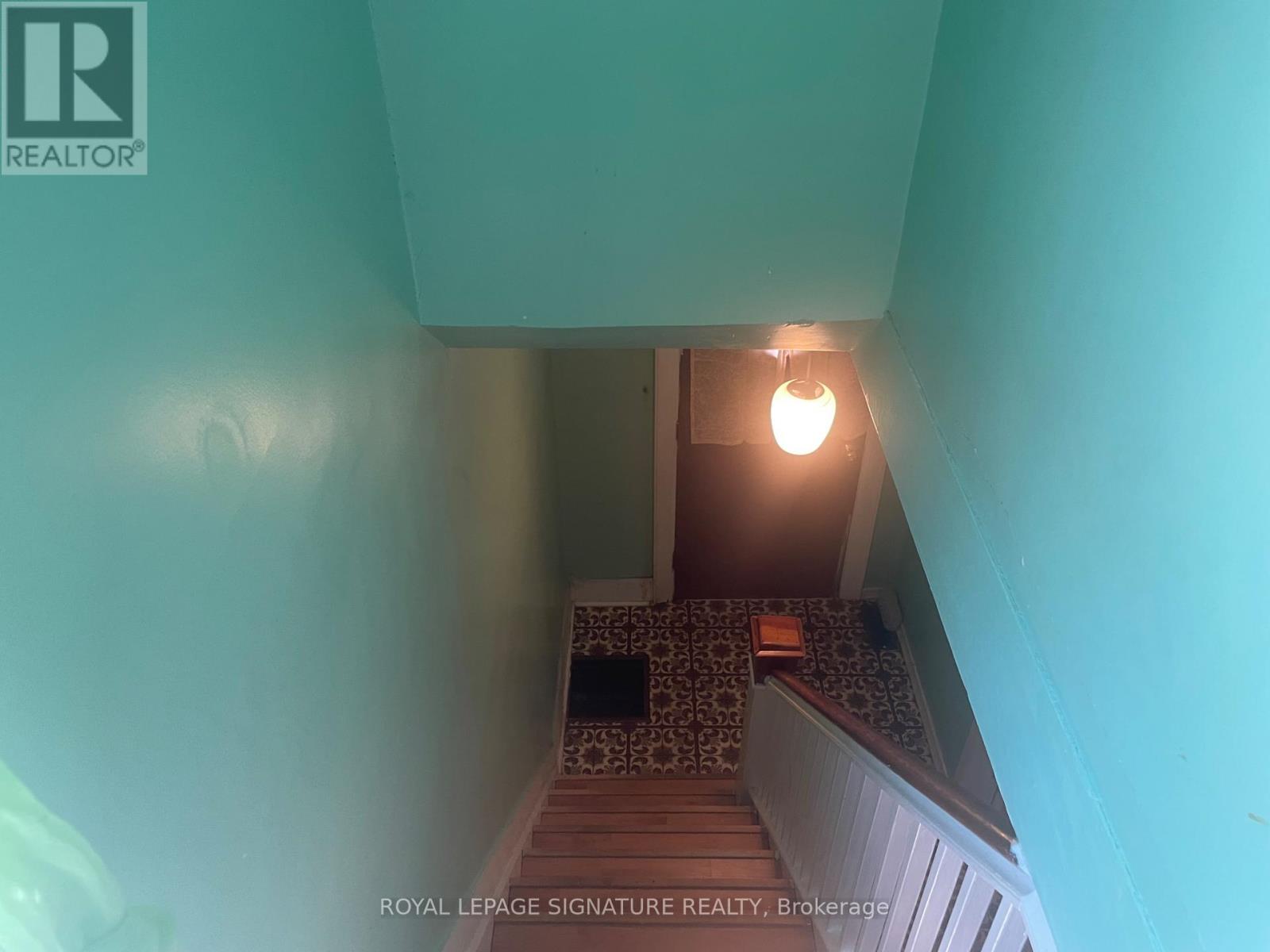 61 Belvidere Avenue, Toronto (Oakwood Village), Ontario  M6C 1P8 - Photo 15 - C12293757