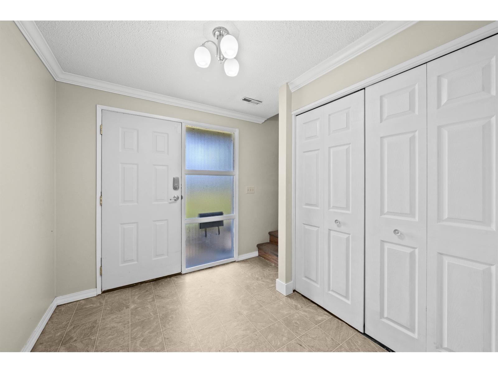 8959 Mitchell Place, Delta, British Columbia V4C 7H1 - Photo 3 - R3029961