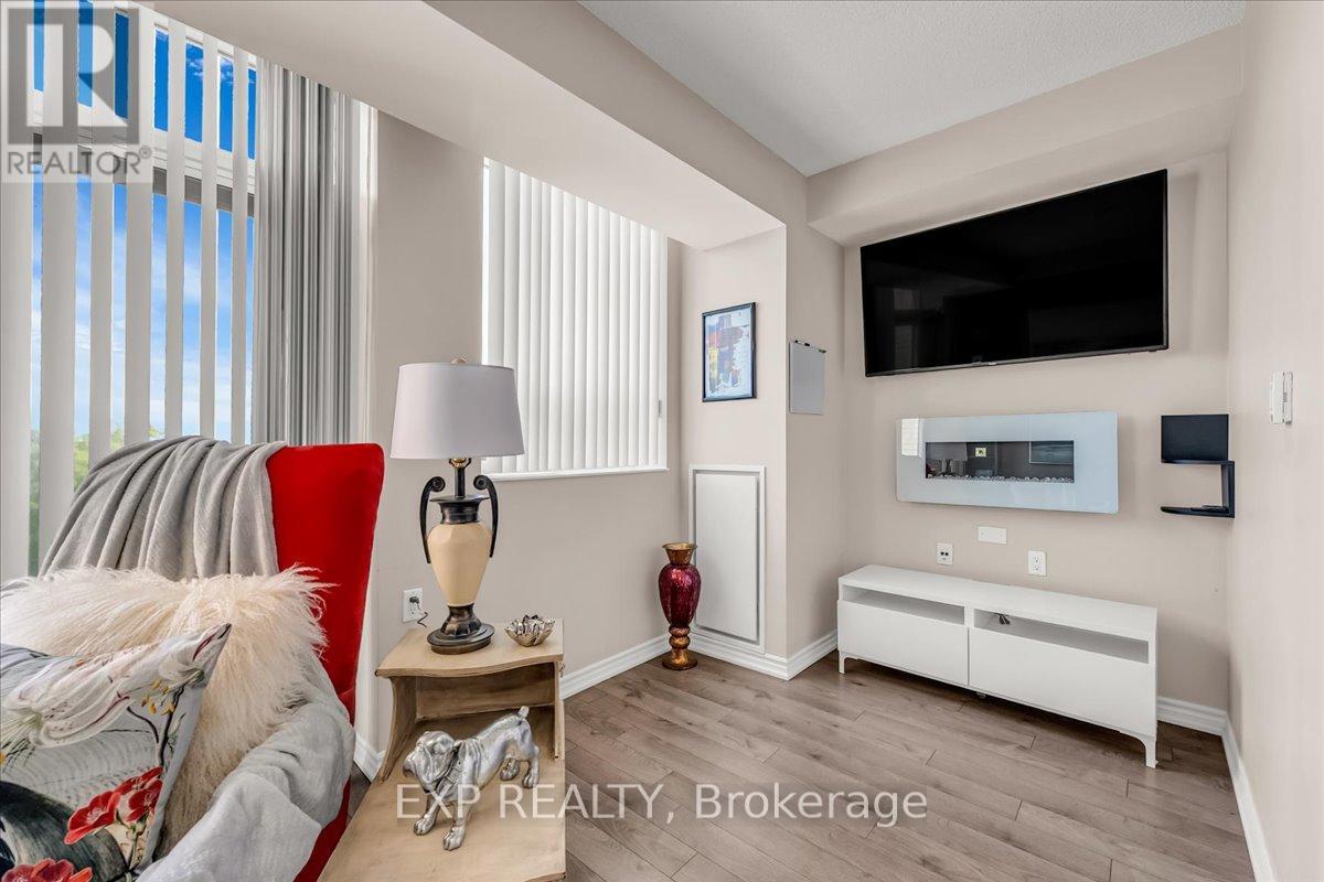 607 - 200 Burnhamthrope Road E, Mississauga, Ontario  L5A 4L4 - Photo 13 - W12303928