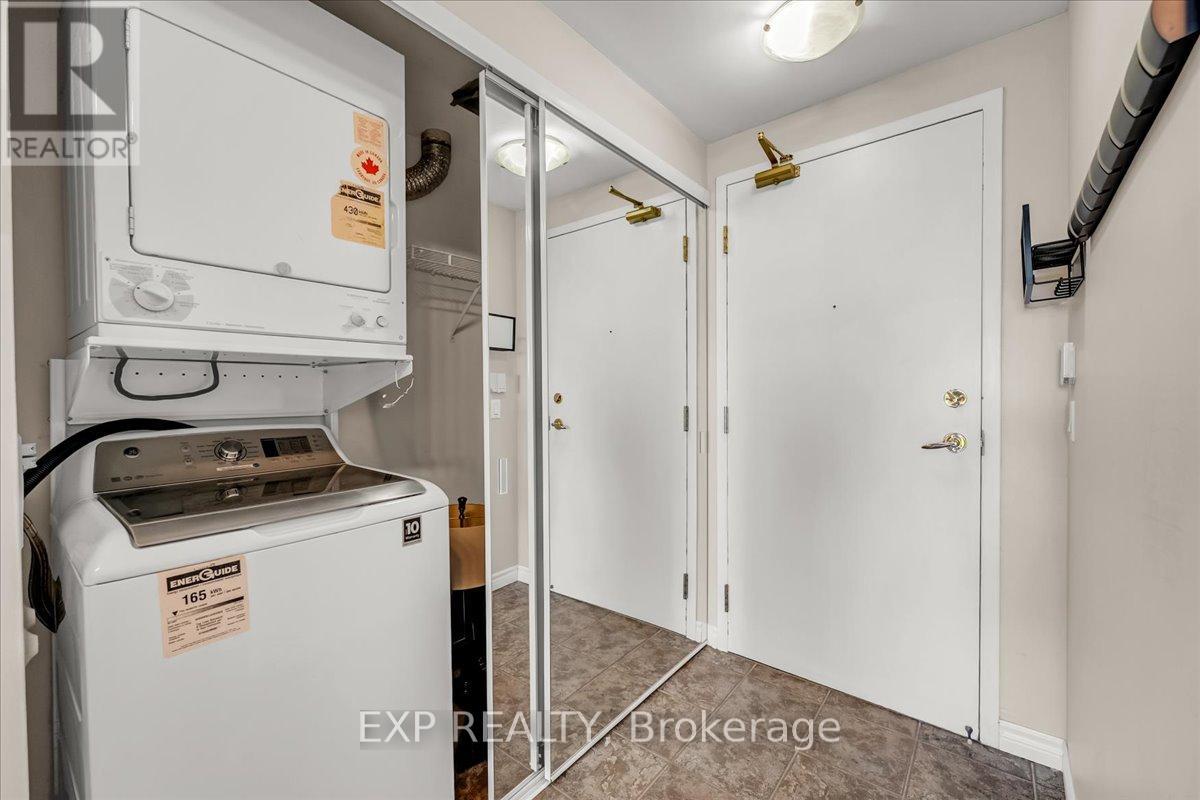 607 - 200 Burnhamthrope Road E, Mississauga, Ontario  L5A 4L4 - Photo 22 - W12303928